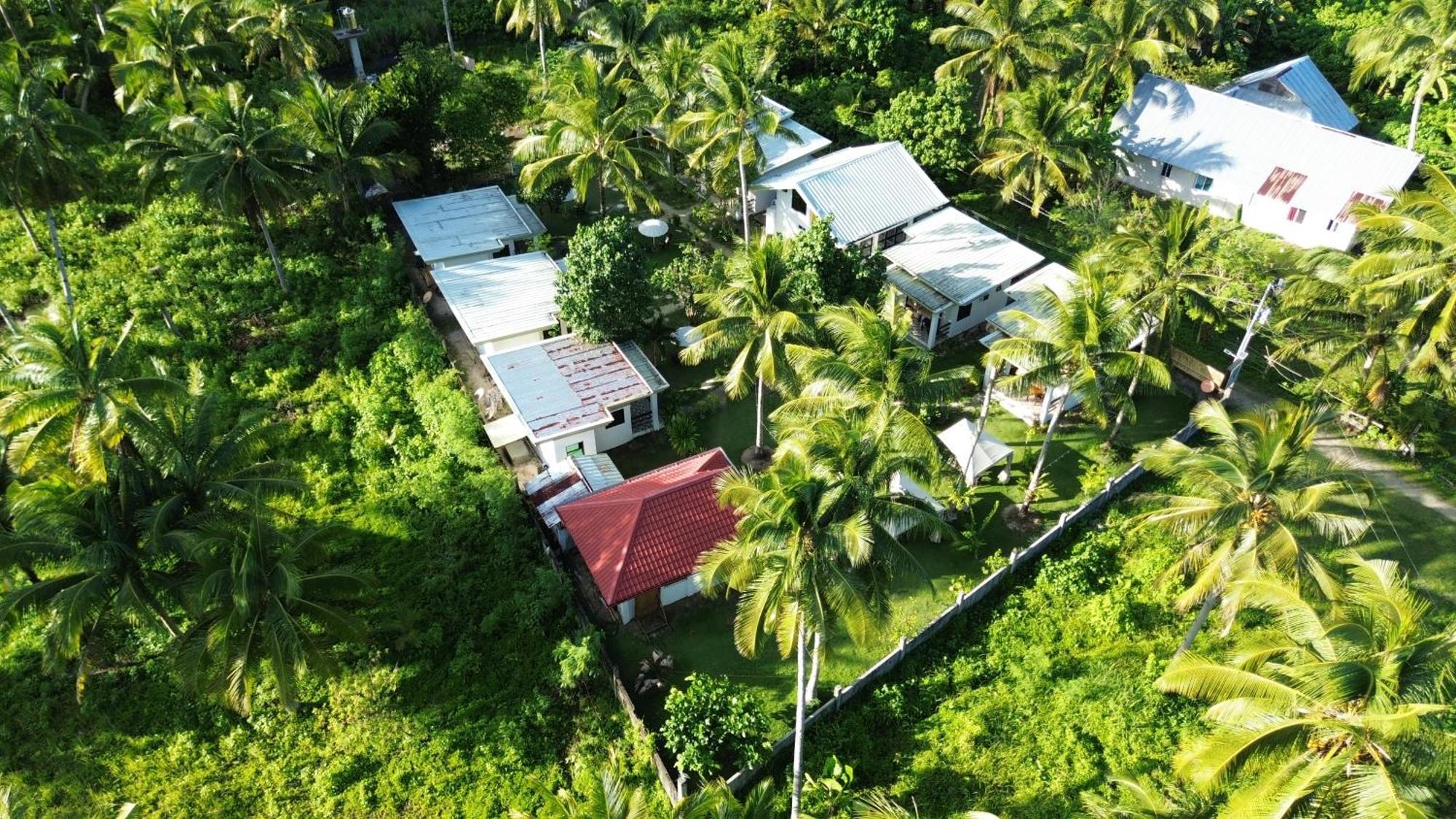 Отель General'S Hideout Siargao Генерал-Луна Экстерьер фото